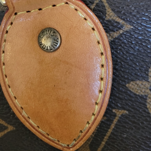 Louis Vuitton Tivoli Coated Canvas Satchel bag - Picture 10 of 16